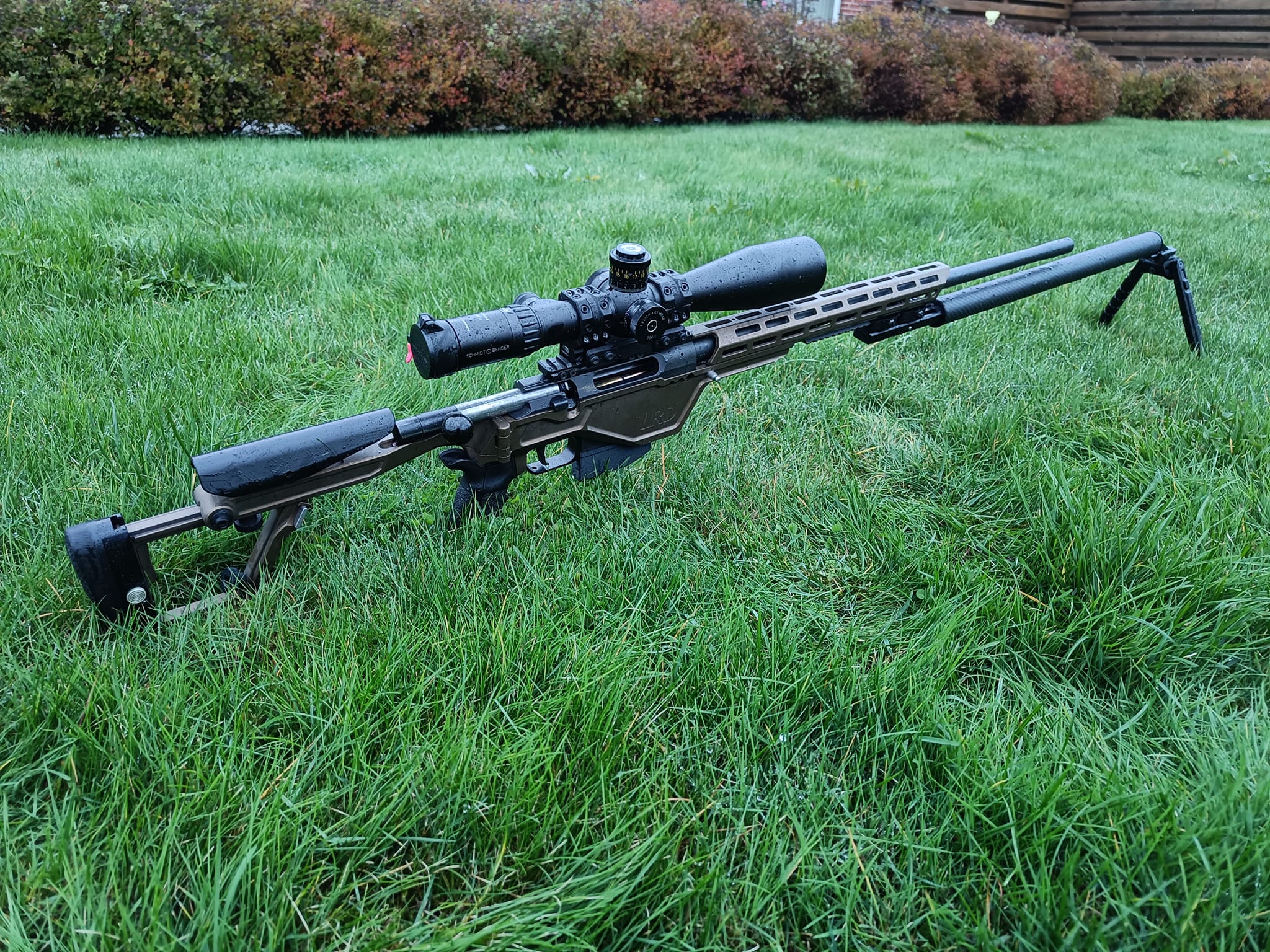 Nieload Nieload™ MATRIX Carbon Bipod Extender - Cameras & Optics > Camera & Optic Accessories > Tripods & Monopods Tripod